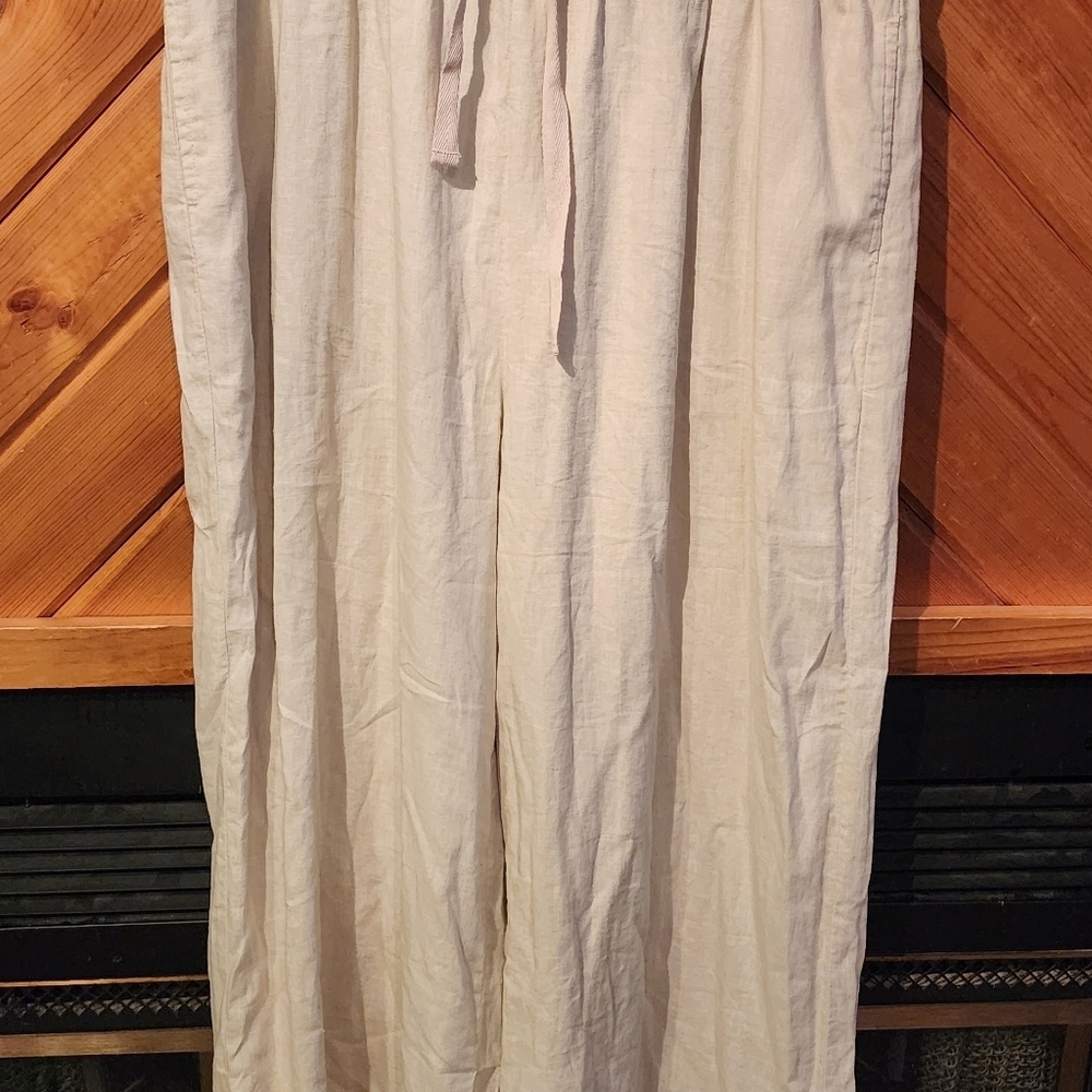 Splendid linen jumpsuit size XL color oatmeal pit to pit 21 in. Inseam 26 1/2 in - Picture 7 of 15